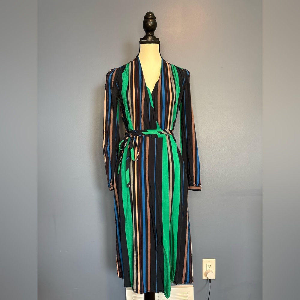 Navy Pinstriped Wrap Midi Dress w/ Belt | Deep V | Long Sleeve | XS - Picture 2 of 10